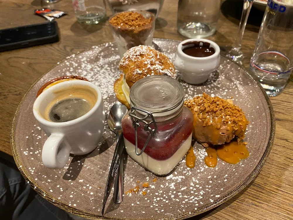 Café Gourmand